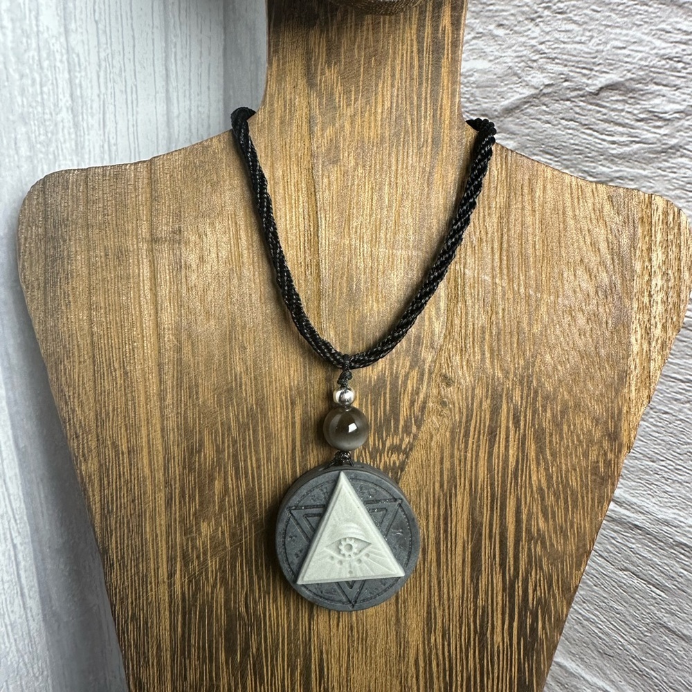 Tai Chi Stone All Seeing Eye Pendant Necklace on Black Adjustable Rope - Picture 4 of 12